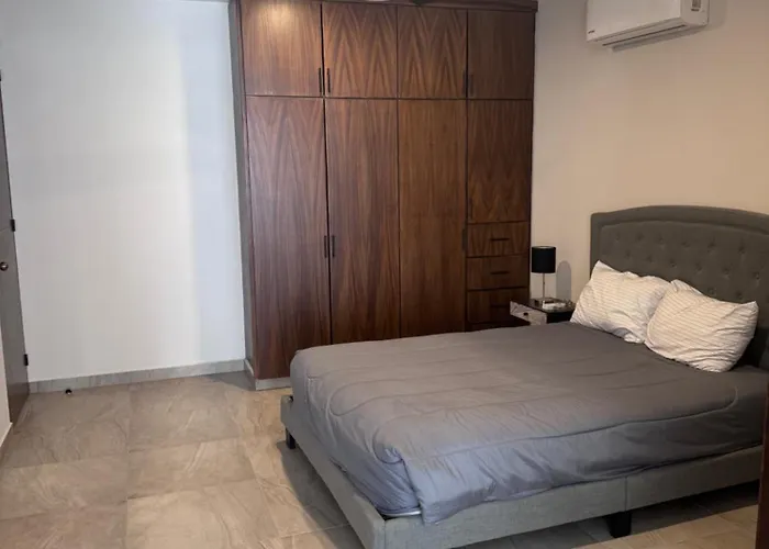 Habitación Y Baño Privado En Departamento Compartido * Cabo San Lucas